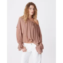 Blusa de mujer fluida con volantes anchos