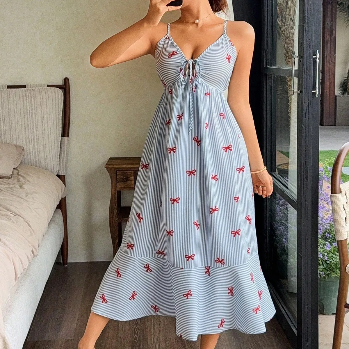Camisón de mujer con estampado de rayas y lazo, con cordón y corte evasé S - Shein - FashionsVida
