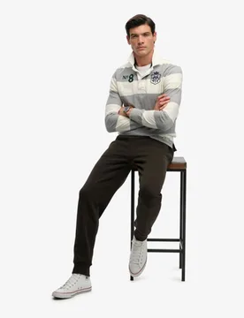Superdry Herren Essential Logo Jogginghose mit Bürstung Green - Größe: L - 79.99 - FashionsVida