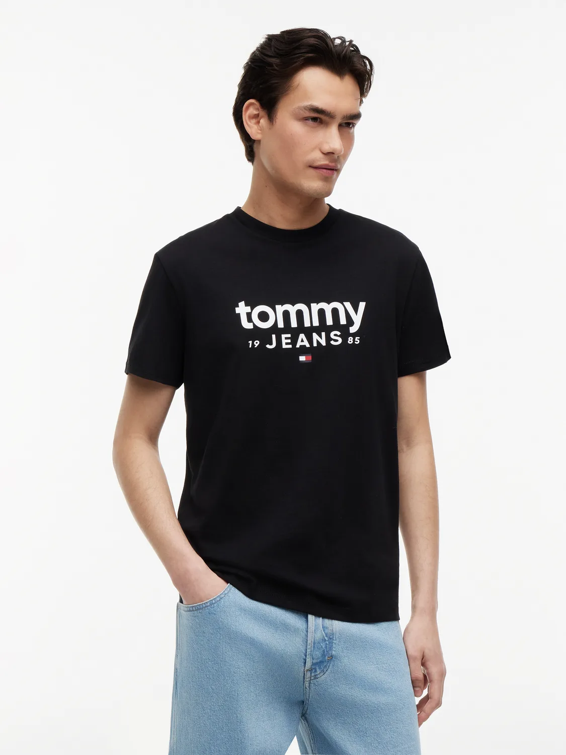 XL TJM SLIM GRAPHIC TEE EXT male - XL - FashionsVida