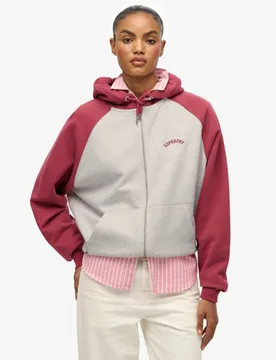 Superdry Damen Baumwolle Gesticktes Logo Essential Raglan Kapuzenpullover Mit Reißverschluss, Weiß & Burgunderrot - Größe: 42 - 74.99 - FashionsVida
