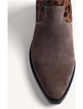 Botines básicos de mujer de piel serraje con punta ovalada y tacón cubano - Gioseppo - FashionsVida