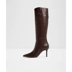 Botas básicas de mujer con punta afilada