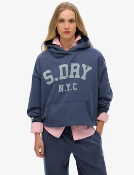 Superdry Damen Baumwolle Grafik Druck Athletic Essentials Hoodie In Lockerer Passform, Marineblau - Größe: 42 - 64.99 - FashionsVida