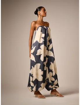Mono de una pieza sin tirantes con estampado floral, bandeau, pierna globo, largo completo, elegante, para vacaciones de verano en resort M - Shein - FashionsVida