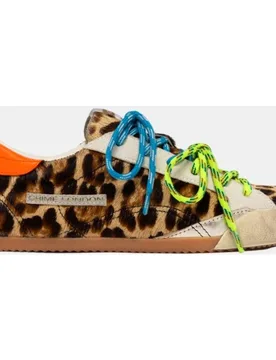 Zapatillas de mujer tipo casco bajas - Crime London - FashionsVida
