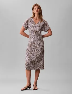 Vestido midi de crepé estampado - Calvin Klein - FashionsVida