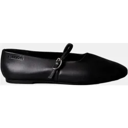 Bailarina de piel con hebilla
