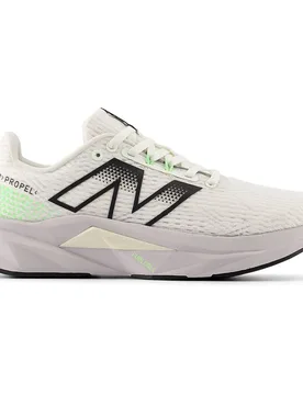 Scarpe Da Running Fuelcell Propelv5 Sea Salt EU 36 - New Balance - FashionsVida