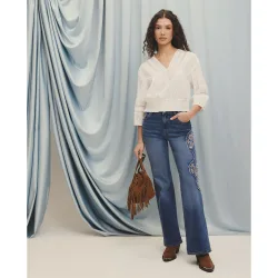 Pantalón de mujer bordado