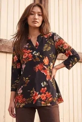 Women's Floral Print Pocket Front Tunic Top in Black Size: 16 - Black - Size: 16