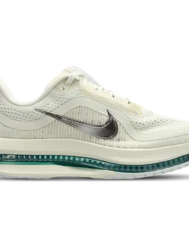 Pegasus Women's Sneakers - Green - Size 7 - Mesh/Synthetic - Green - Size: 7 - Nike - FashionsVida