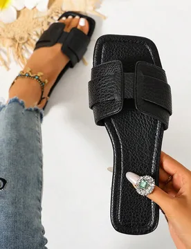 Moda Primavera/Verano, Cómodas Chanclas de Playa con Tacón Plano y Punta Redonda, Sandalias Planas Decorativas Versátiles para el Verano, Esencial - Shein - FashionsVida