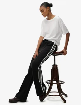 Superdry Damen Studios Stripe Gerade Jogginghose Black - Größe: 38 - 74.99 - FashionsVida