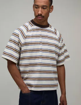 Herren Oversized Boxy Raglan Stripe T-Shirt Ecru Größe XS - boohooMAN - FashionsVida