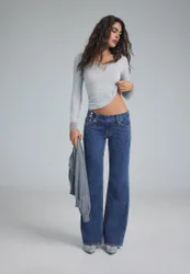 Straight-Fit-Jeans mit tiefem Bund und Hammer-Taille MITTELBLAUER DENIM-WASHED-LOOK 36