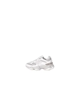 New Balance Sneakers Grigio - New Balance - FashionsVida
