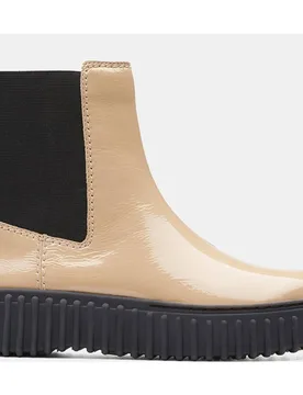 Botín Torhill Maple de mujer en cuero con suela TR - Clarks - FashionsVida
