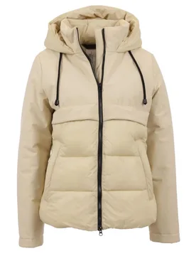 JACKE STEPP female - 38 - FashionsVida