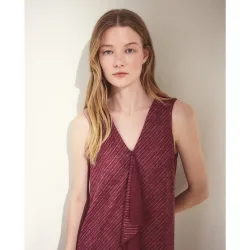 Vestido sin mangas con volante central