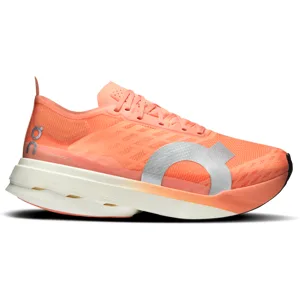 On Cloudboom Strike Laufschuhe Herren Sunstone Gr. 43 - ON RUNNING - FashionsVida