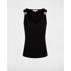 Top de mujer ajustado con tirantes con charm