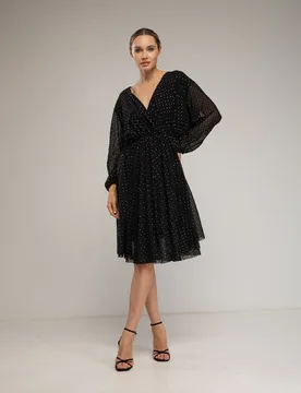 Vestido con textura de cuadros y detalles de strass, cuello pico - Tantra - FashionsVida