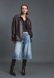 Trenchcoat mit Schößchen in Kunstleder Purpurrot XS