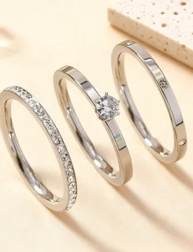 Piezas/Set Anillos de acero inoxidable, incrustados con circonita, estilo exquisito y elegante. Anillos de nicho. Anillos redondos pulidos de 4mm. Ani - Shein - FashionsVida