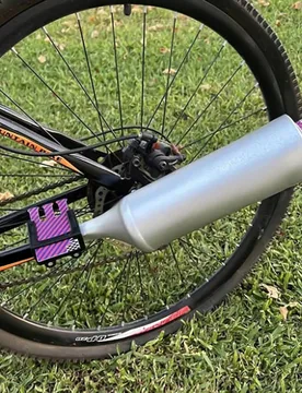 Set de Altavoz con Efecto de Sonido de Motor de Bicicleta Turbo, Adecuado para Decoración Diaria de Bicicleta (Estilo Aleatorio) colocar - Shein - FashionsVida