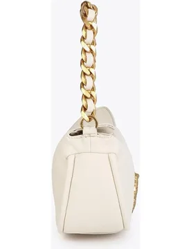 Bandolera de mujer con detalle de cadena y logo animal - Lola Casademunt - FashionsVida