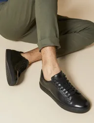 Leather Lace Up Trainers Black/Black female
