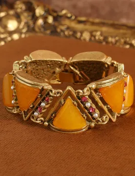 Vintage Jewelry Triangle Charm Bracelet Natural Beeswax Yellow Stone Luxury Antique Gold Plated Accessories For Ladies Festival - Aliexpress - FashionsVida