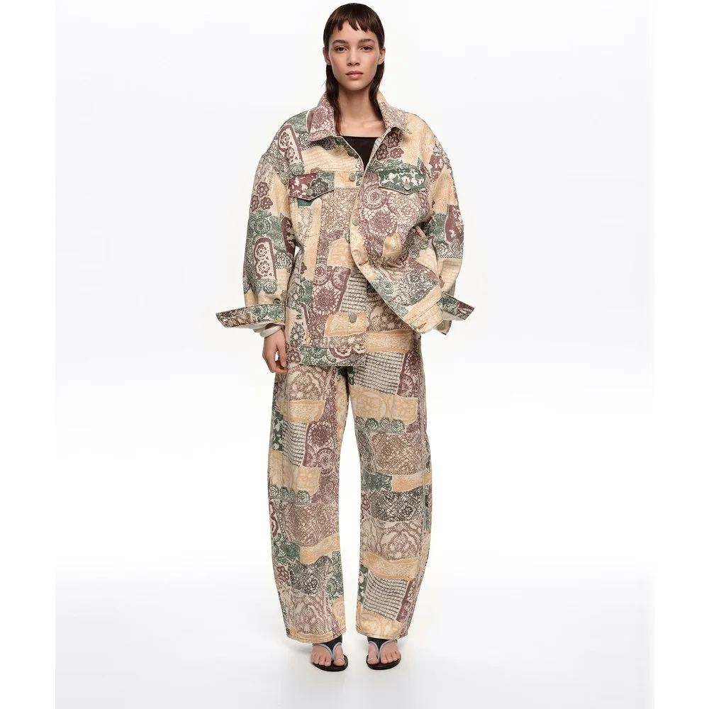 Cazadora vaquera de mujer ovesize denim Lace - Bimba y Lola - FashionsVida
