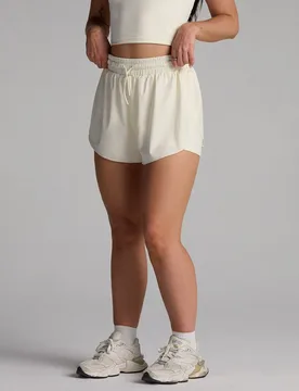 Short suelto 2 en 1 Tempo para mujer de MP - Coconut - XL - MyProtein - FashionsVida
