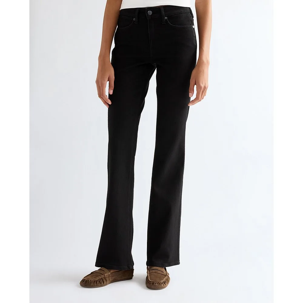 Vaquero de mujer acampanado de corte bootcut dallas - Wrangler - FashionsVida