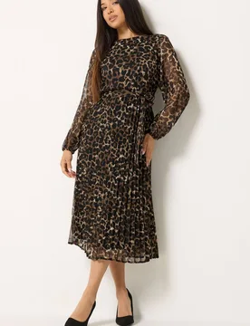 Women's Petite Pleated Chiffon Midi Dress in Dark Brown Size: 18 - Dark Brown - Size: 18 - M&Co - FashionsVida