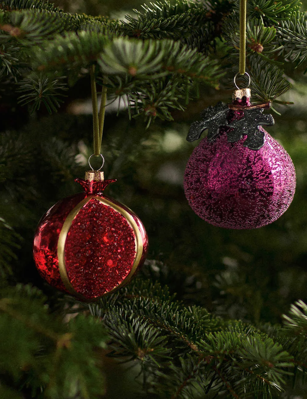 Pack Glass Pomegranate and Fig Baubles Multi - M&S - FashionsVida