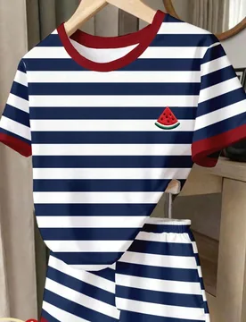 Conjunto de 2 piezas para adolescentes con camiseta de manga corta y pantalones cortos con estampado de sandía, conjunto casual de verano con rayas a - Shein - FashionsVida