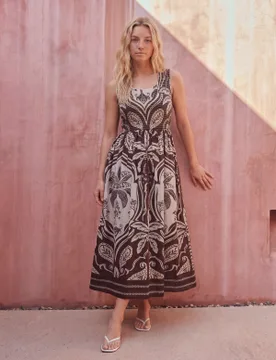 Sleeveless Shirred Dress - L/XL / CHOCOLATE - female - Blue Vanilla - FashionsVida