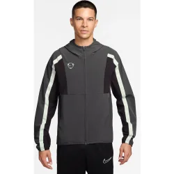 Chaqueta de hombre Strike+