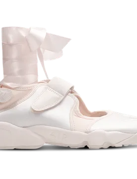 Rift Women's Sneakers - Pink - Size 5.5 - Leather - Pink - Size: 5.5 - Nike - FashionsVida