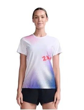 Light Speed Short Sleeve T-shirt Gradient X / Quartz Reflective L Women - 2XU - FashionsVida