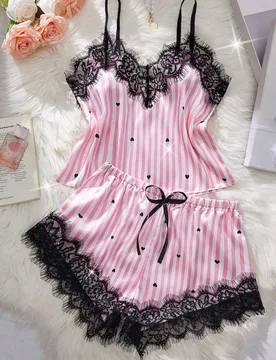 Conjunto de lencería sexy de 2 piezas con estampado de rayas en forma de corazón, tirantes ajustables, camisola de encaje de pestañas con escote en - Shein - FashionsVida