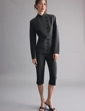 Asymmetrischer Blazer mit mehreren Knöpfen Graumeliert XL - Stradivarius - FashionsVida