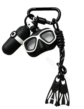 R7UF Decorative Diving Holder with Soft Rubber Gear Pieces, Carabiner-Style Clip and Connecting Rings for Bags or Keys - Aliexpress - FashionsVida