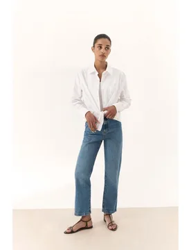 Pantalón recto de mujer de corte slim - Bimani - FashionsVida