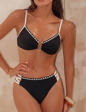 Conjunto de traje de baño casual para vacaciones de verano en la playa para mujer, top de bikini de tirantes finos con tejido de punto jacquard de co - Shein - FashionsVida