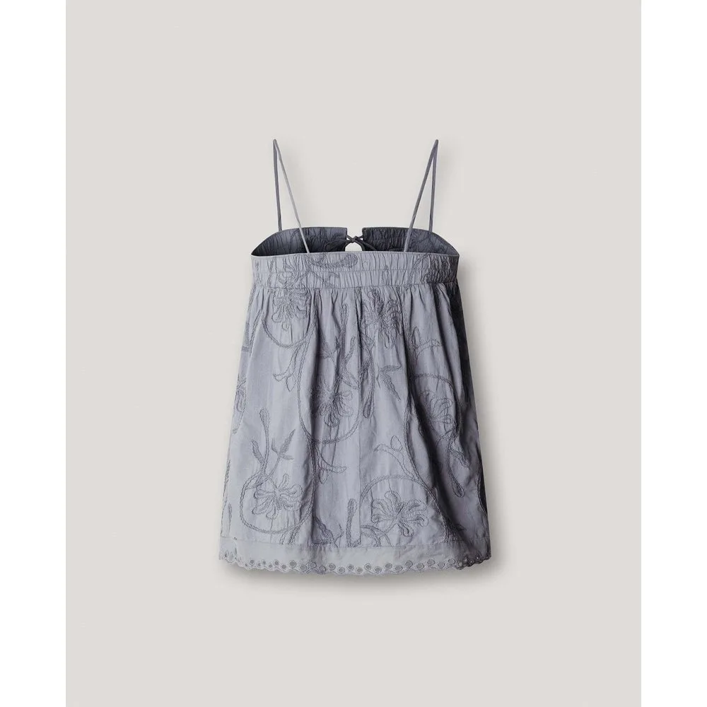 Blusa de mujer con bordados florales - Pepe Jeans - FashionsVida