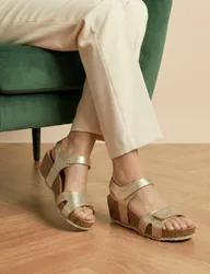 Wide Fit Leather Metallic Flatform Sandals Gold female